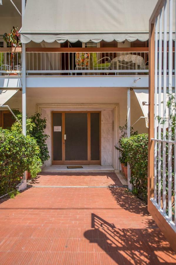 Starapartment Athens-Varkiza Top 2 Bagian luar foto